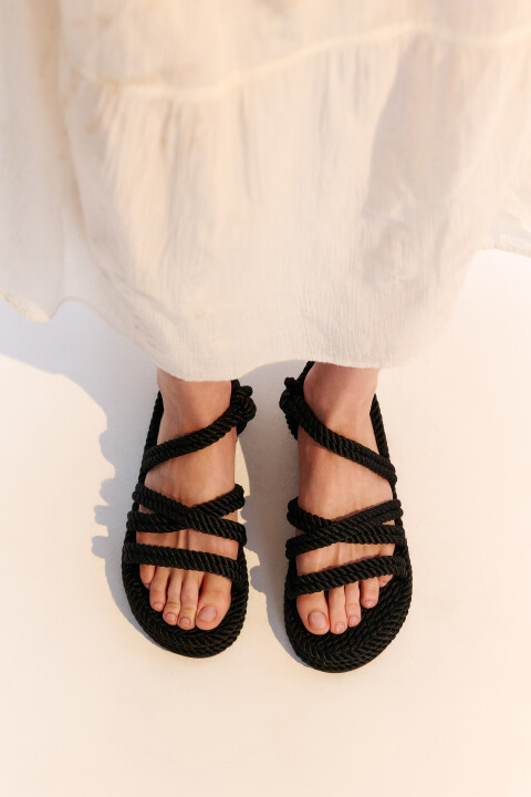 

Сандалии плетеные с ремешками, Черный, Сандалии плетеные с ремешками
