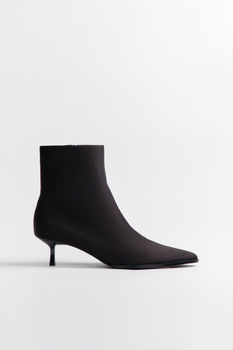 Ботильоны с эластичным верхом