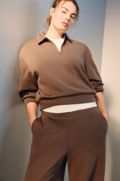 

Свитшот с отложным воротником, Бежевый, Свитшот с отложным воротником