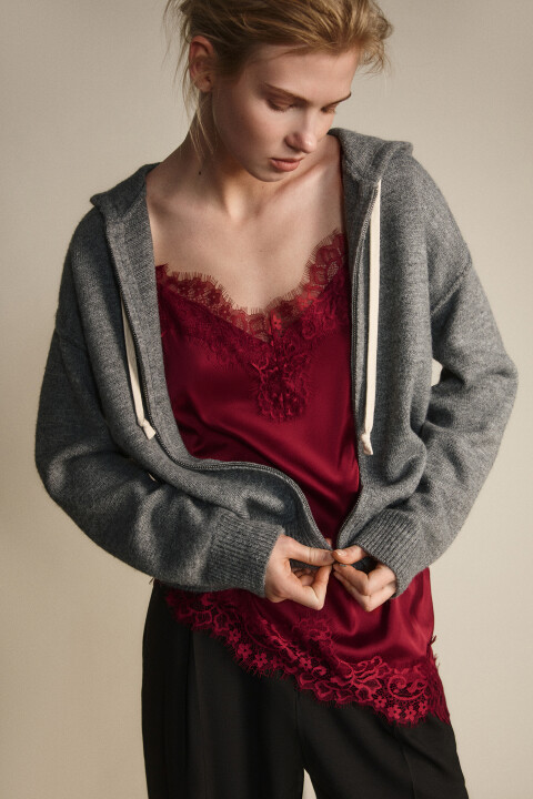 

Блузка асимметричная с кружевом, Красный, Блузка асимметричная с кружевом