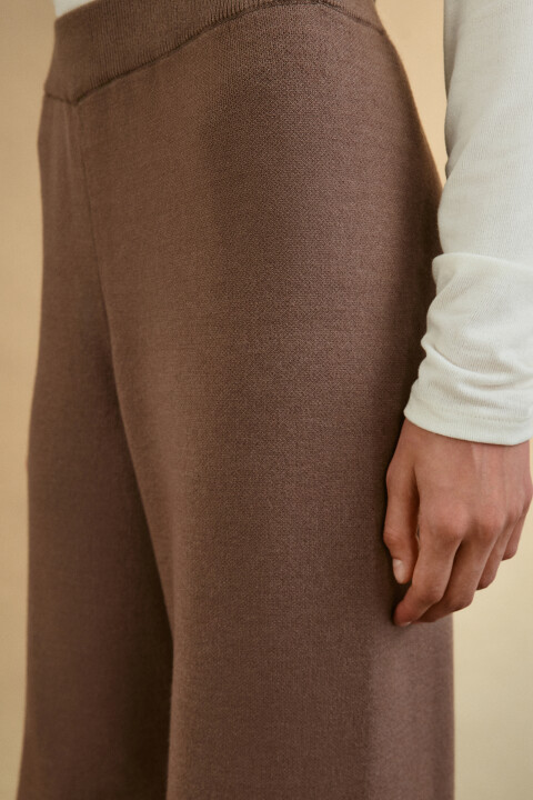 

Брюки прямые из вязаного трикотажа, Бежевый, Брюки прямые из вязаного трикотажа