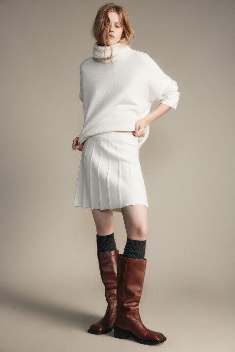 

Юбка мини вязаная в складку, Молочный, Юбка мини вязаная в складку