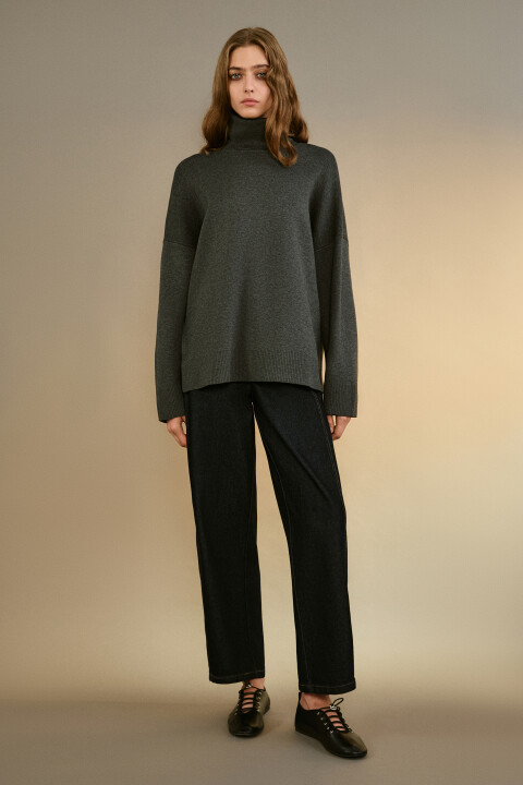 

Свитер тонкий с высоким воротником, Серый, Свитер тонкий с высоким воротником