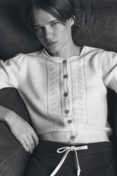 

Джемпер вязаный ажурный с оборками, Молочный, Джемпер вязаный ажурный с оборками