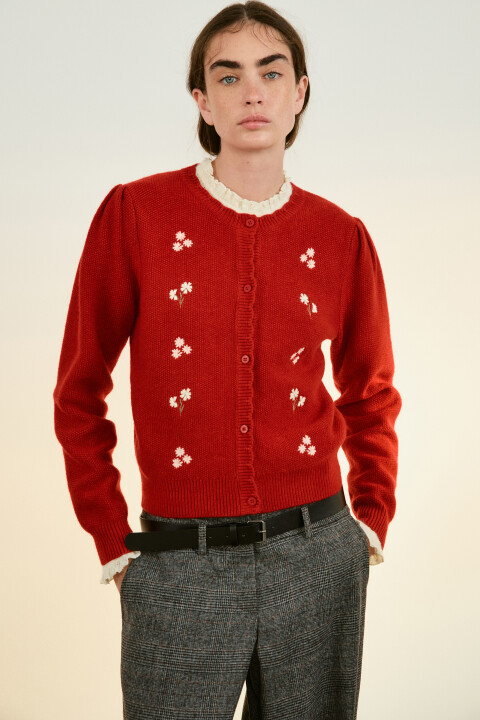 

Кардиган на пуговицах с вышивкой, Красный, Кардиган на пуговицах с вышивкой