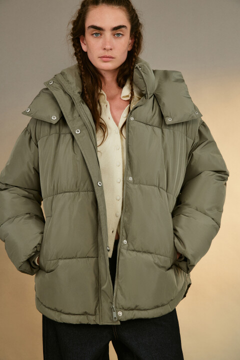 

Куртка стеганая свободная с капюшоном, Зеленый, Куртка стеганая свободная с капюшоном