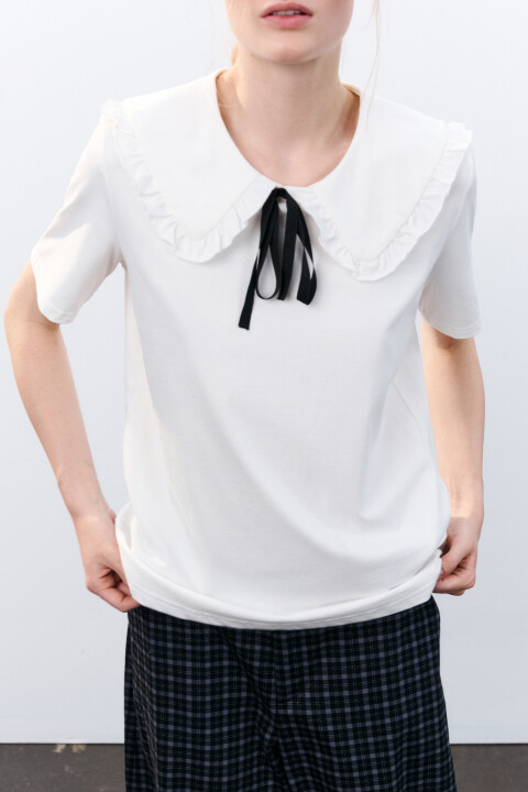 

Футболка с воротничком на завязках, Белый, Футболка с воротничком на завязках