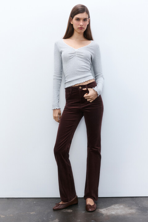 

Джинсы клеш с бархатной фактурой, Бордовый, Джинсы клеш с бархатной фактурой