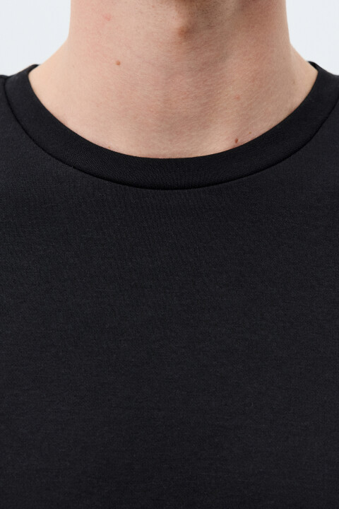 

Футболка прямая из гладкой ткани, Черный, Футболка прямая из гладкой ткани