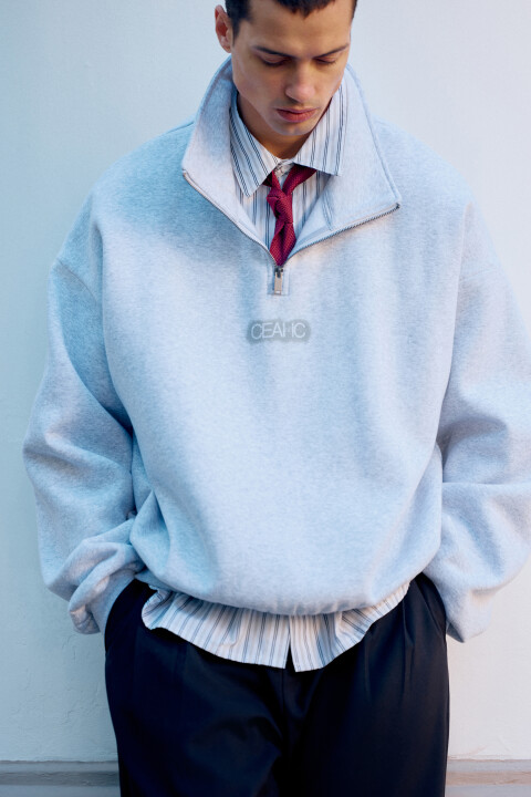 

Худи с воротником на молнии и принтом, Серый, Худи с воротником на молнии и принтом