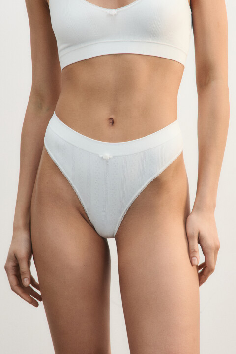 

Трусы-стринги бесшовные ажурные, Белый, Трусы-стринги бесшовные ажурные