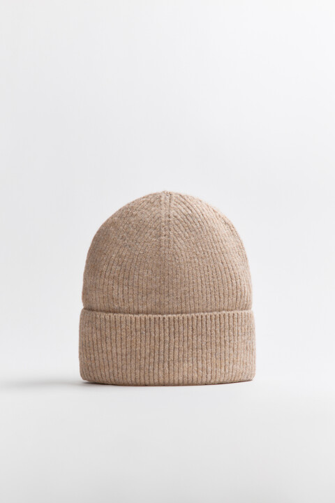 

Шапка-бини вязаная в рубчик, Бежевый, Шапка-бини вязаная в рубчик