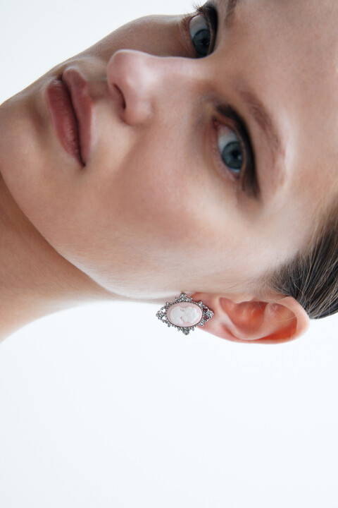 

Серьги с портретом и узором, Серый, Серьги с портретом и узором