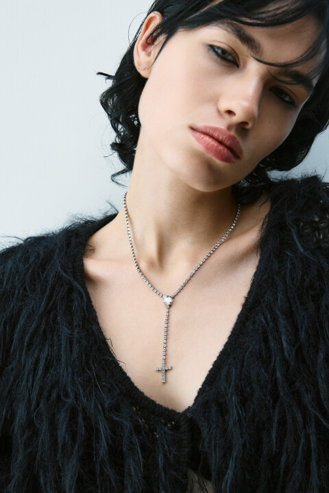 

Цепочка с крестиком и стразами, Серый, Цепочка с крестиком и стразами