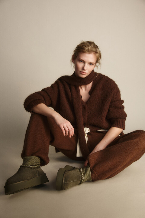 

Ботинки-угги замшевые с вышивкой, Зеленый, Ботинки-угги замшевые с вышивкой