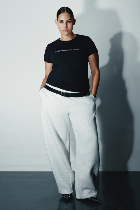 

Футболка приталенная с надписью, Черный, Футболка приталенная с надписью