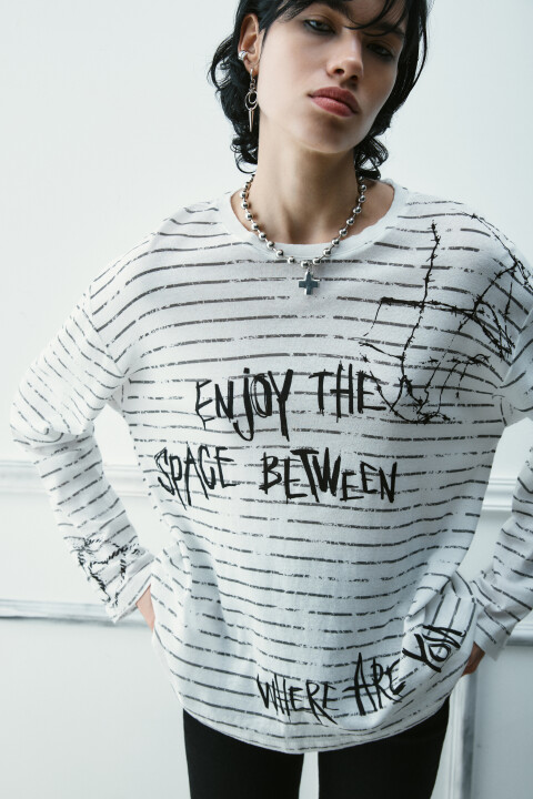 

Лонгслив удлиненный с принтом, Белый, Лонгслив удлиненный с принтом