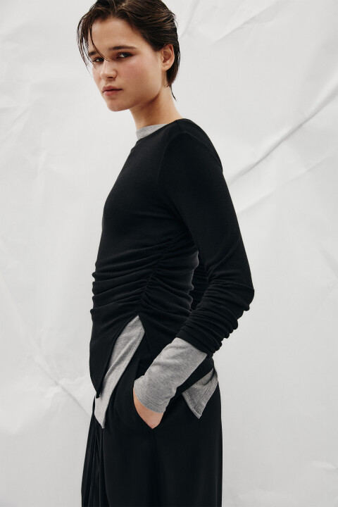 

Лонгслив в рубчик с асимметричным низом, Серый, Лонгслив в рубчик с асимметричным низом