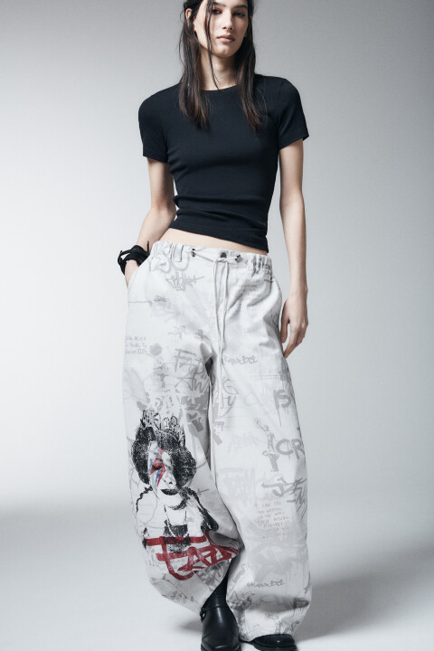 

Брюки широкие хлопковые на завязках с принтом, Серый, Брюки широкие хлопковые на завязках с принтом