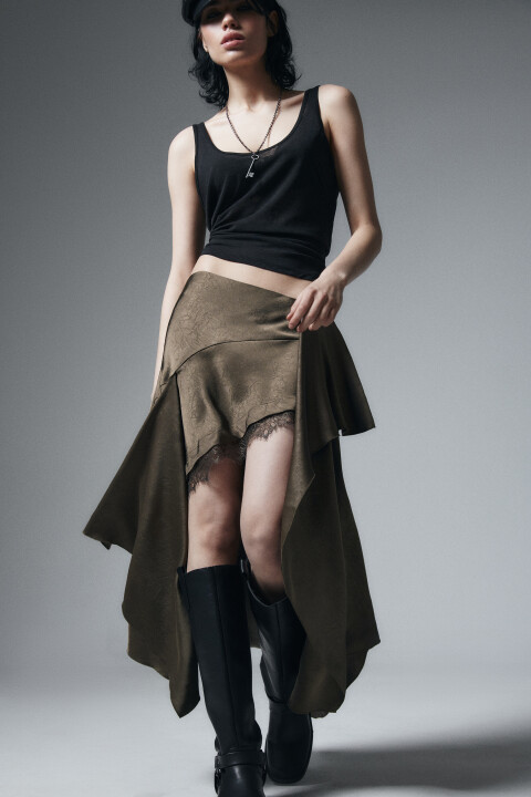 

Юбка миди асимметричная с атласной фактурой, Зеленый, Юбка миди асимметричная с атласной фактурой