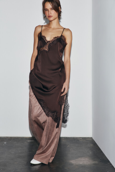 

Платье мини атласное асимметричное с кружевом, Коричневый, Платье мини атласное асимметричное с кружевом