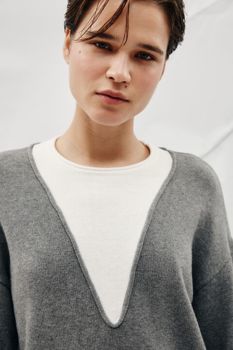 

Джемпер вязаный оверсайз с имитацией второго слоя, Серый, Джемпер вязаный оверсайз с имитацией второго слоя