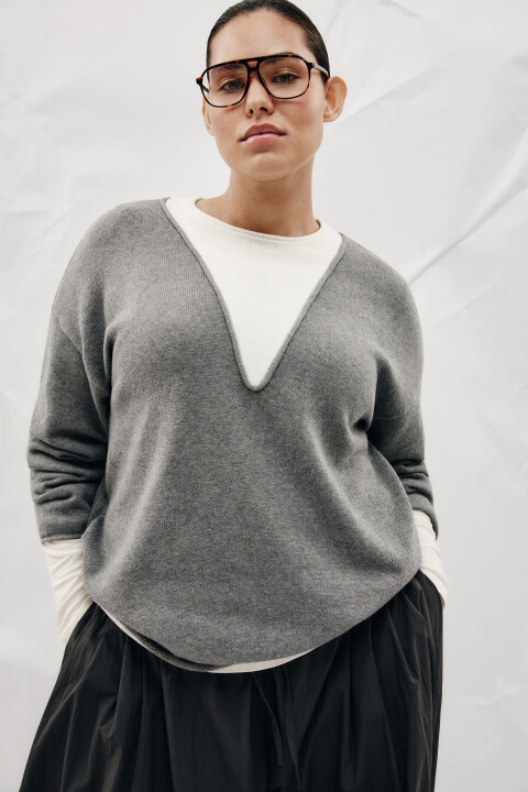 

Джемпер вязаный оверсайз с имитацией второго слоя, Серый, Джемпер вязаный оверсайз с имитацией второго слоя