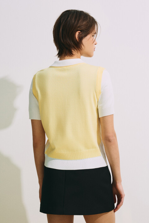 

Джемпер-поло с имитацией жилетки, Желтый, Джемпер-поло с имитацией жилетки