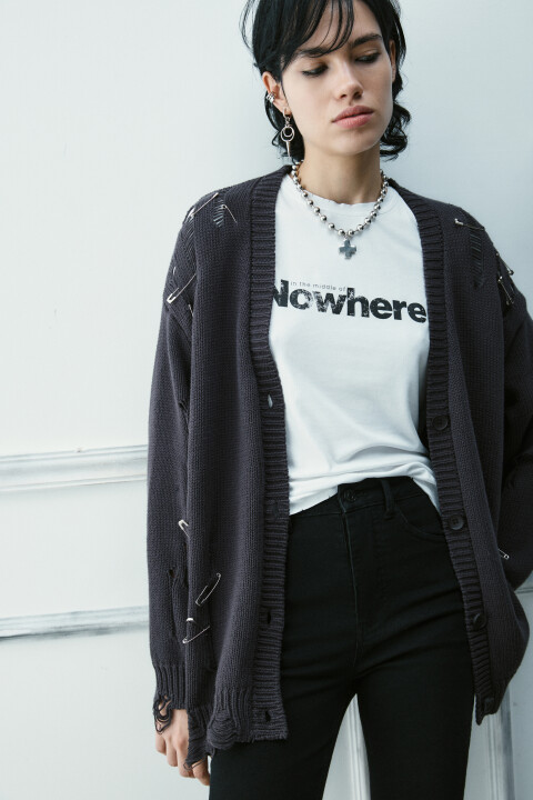 

Кардиган удлиненный с декоративными булавками, Черный, Кардиган удлиненный с декоративными булавками