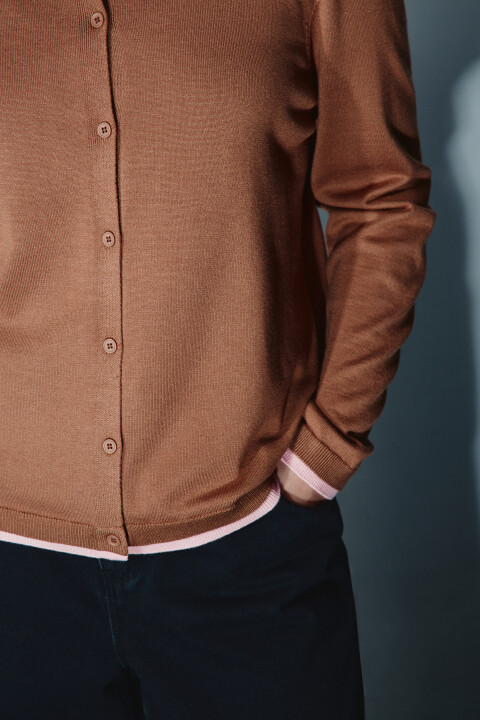 

Кардиган на пуговицах, Бежевый, Кардиган на пуговицах