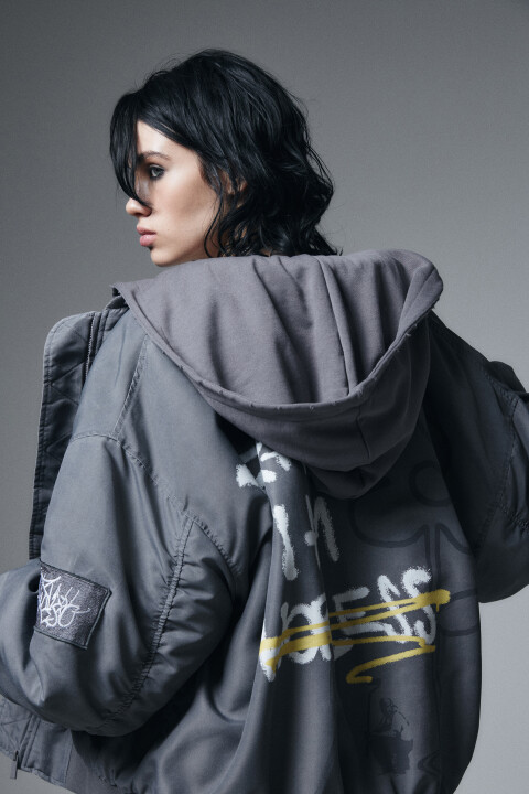 

Куртка-бомбер оверсайз с капюшоном и принтом, Серый, Куртка-бомбер оверсайз с капюшоном и принтом