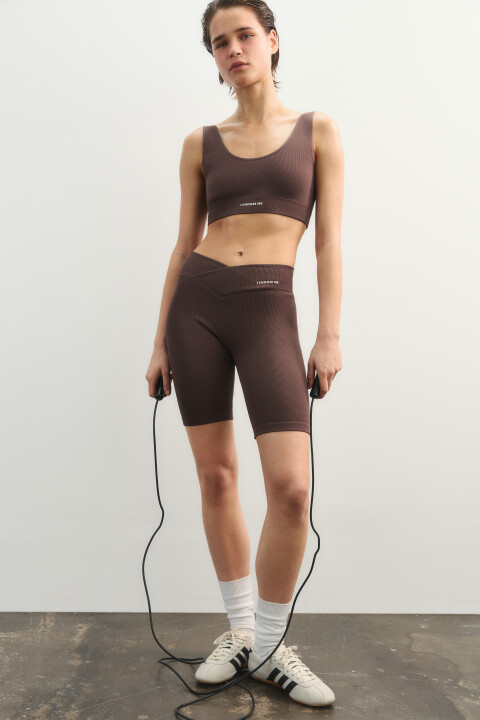 

Шорты-велосипедки в рубчик с надписью, Коричневый, Шорты-велосипедки в рубчик с надписью