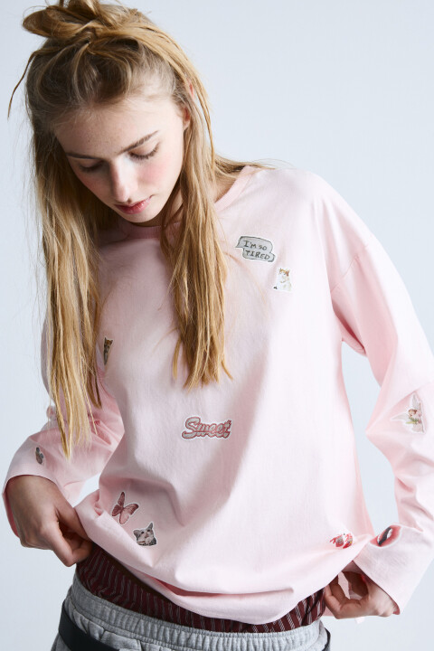 

Лонгслив хлопковый oversize со стикерами, Розовый, Лонгслив хлопковый oversize со стикерами