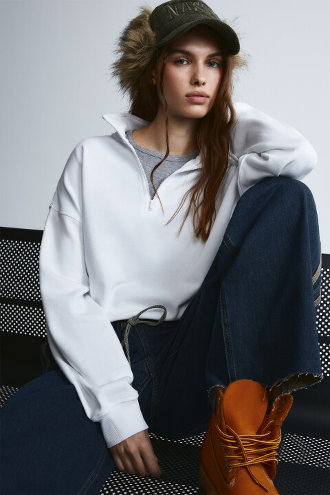 

Свитшот с воротником на молнии, Молочный, Свитшот с воротником на молнии