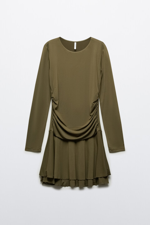 

Платье мини полуприлегающее со сборкой на талии, Зеленый, Платье мини полуприлегающее со сборкой на талии