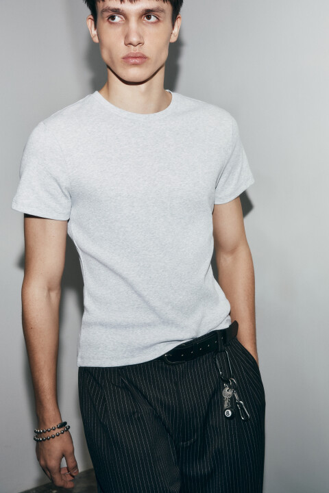 

Футболка приталенная в рубчик, Серый, Футболка приталенная в рубчик