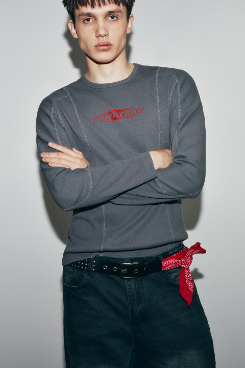 

Лонгслив облегающий в рубчик с вареным эффектом, Серый, Лонгслив облегающий в рубчик с вареным эффектом