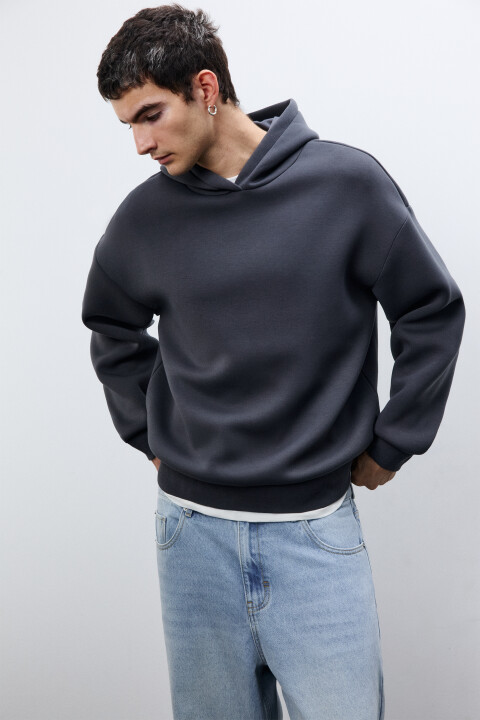 Худи с капюшоном и имитацией футболки