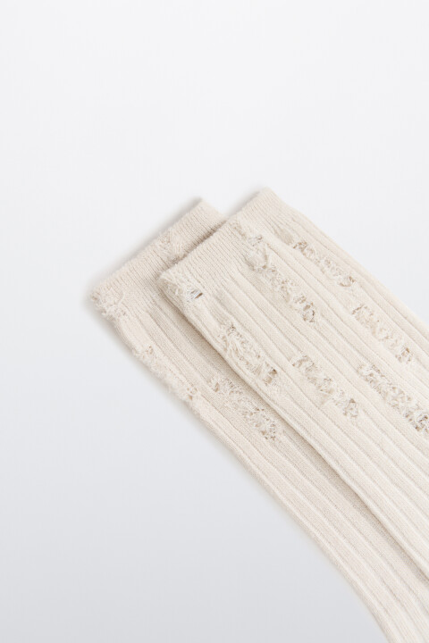 

Носки рваные в рубчик, Молочный, Носки рваные в рубчик