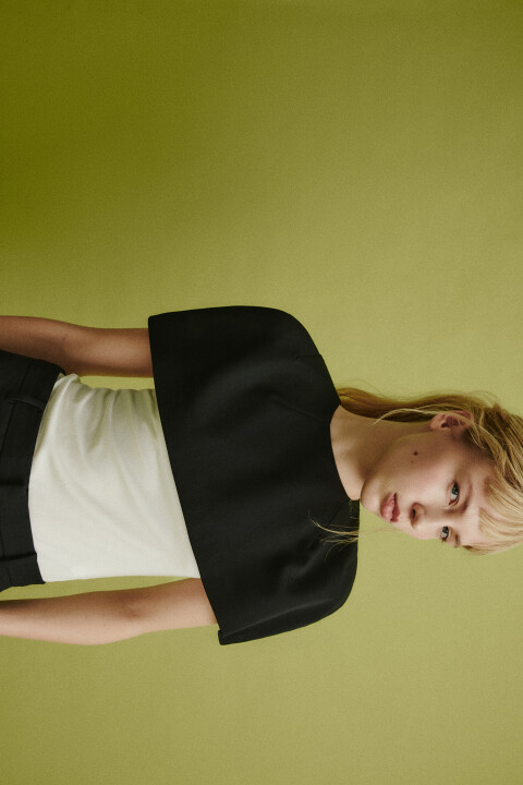 

Кейп короткий с вискозой, Черный, Кейп короткий с вискозой