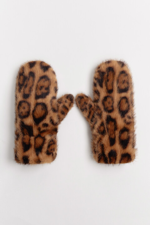 Варежки с леопардовым принтом