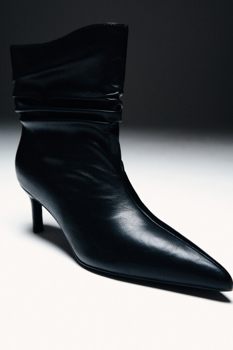 

Ботильоны со складками, Черный, Ботильоны со складками