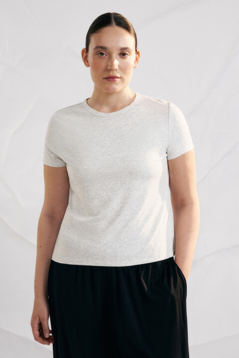 

Футболка облегающая вискозная базовая, Коричневый, Футболка облегающая вискозная базовая