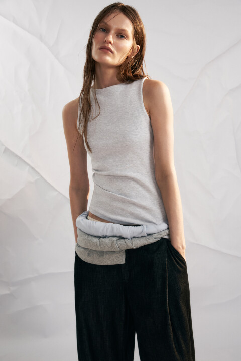 

Майка-топ облегающая с асимметричным низом, Серый, Майка-топ облегающая с асимметричным низом