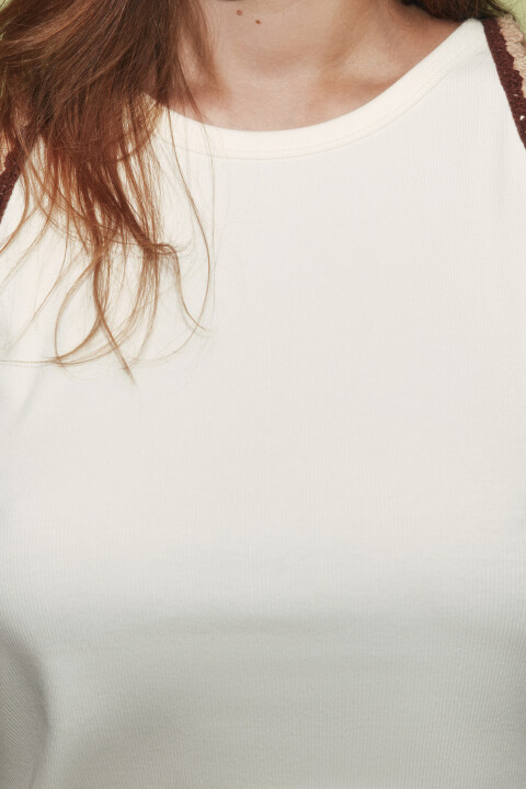 

Майка-топ хлопковая в рубчик с вышитым кантом, Молочный, Майка-топ хлопковая в рубчик с вышитым кантом