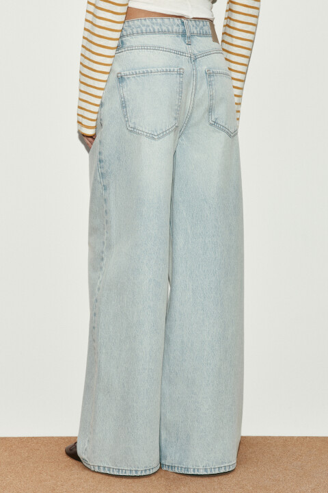 

Джинсы широкие с высокой посадкой, Голубой, Джинсы широкие с высокой посадкой