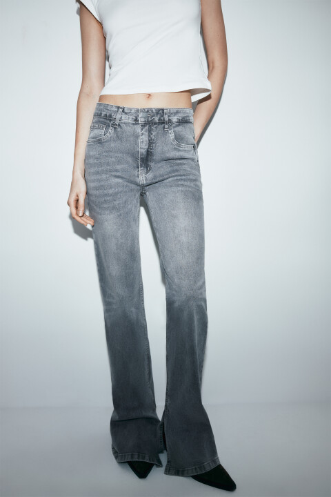 

Джинсы клеш со средней посадкой и разрезами, Серый, Джинсы клеш со средней посадкой и разрезами