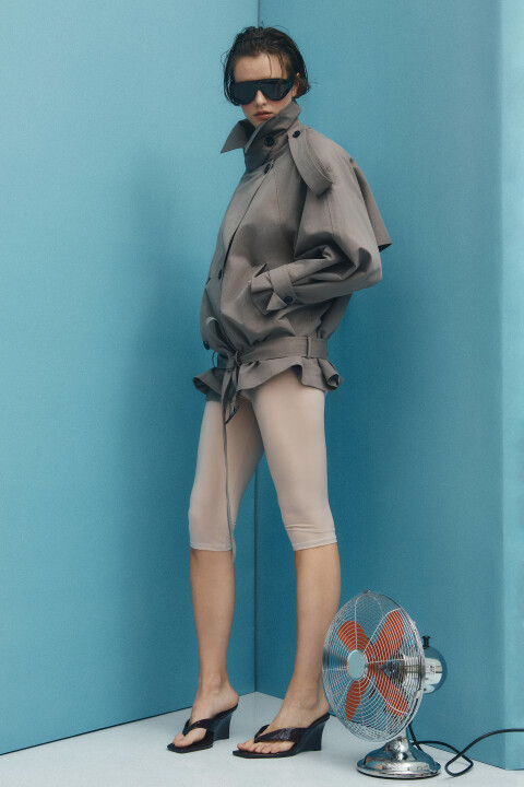 

Плащ-тренчкот укороченный с отложным воротником, Бежевый, Плащ-тренчкот укороченный с отложным воротником