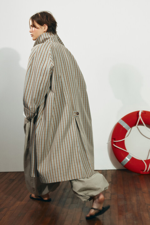 

Плащ в клетку с отложным воротником, Мультиколор, Плащ в клетку с отложным воротником