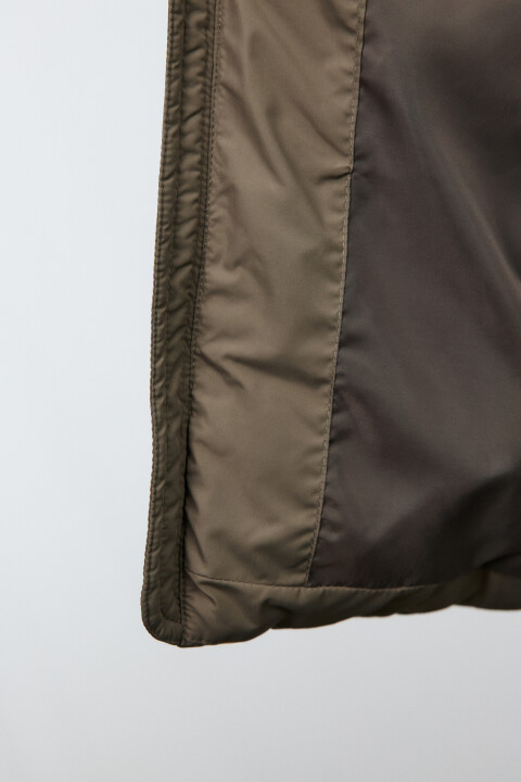 

Жилет стеганый с воротником-стойкой, Коричневый, Жилет стеганый с воротником-стойкой